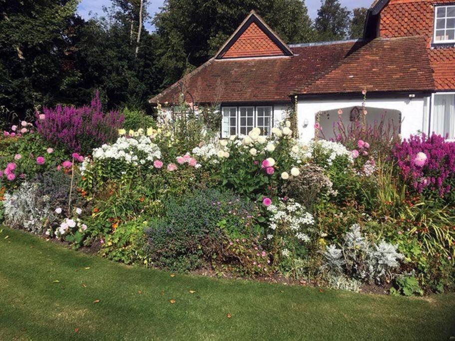Highfield Lodge Tring Exteriör bild